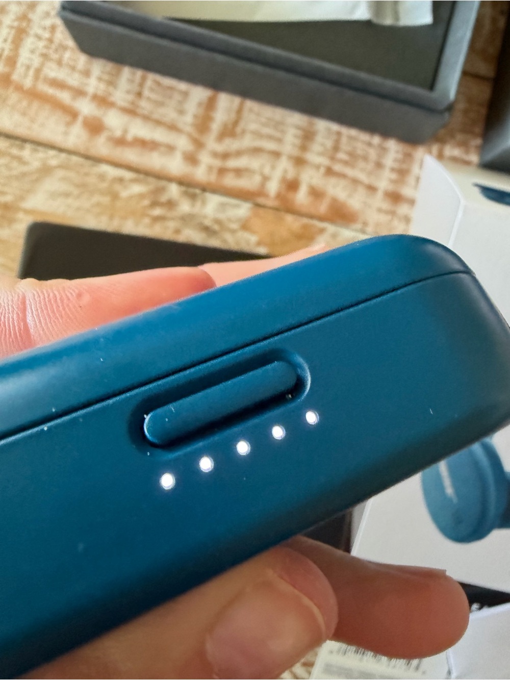 🎧 BOSE Sport Earbuds Baltic Blue Charging Case ONLY w/Org Box & Instructions 🎧 - Picture 6 of 7